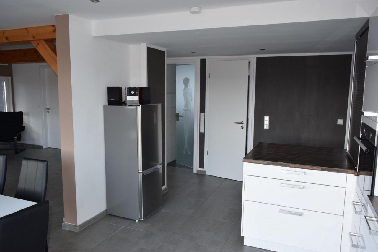 Ferienwohnung Blassneck Zirndorf Bagian luar foto