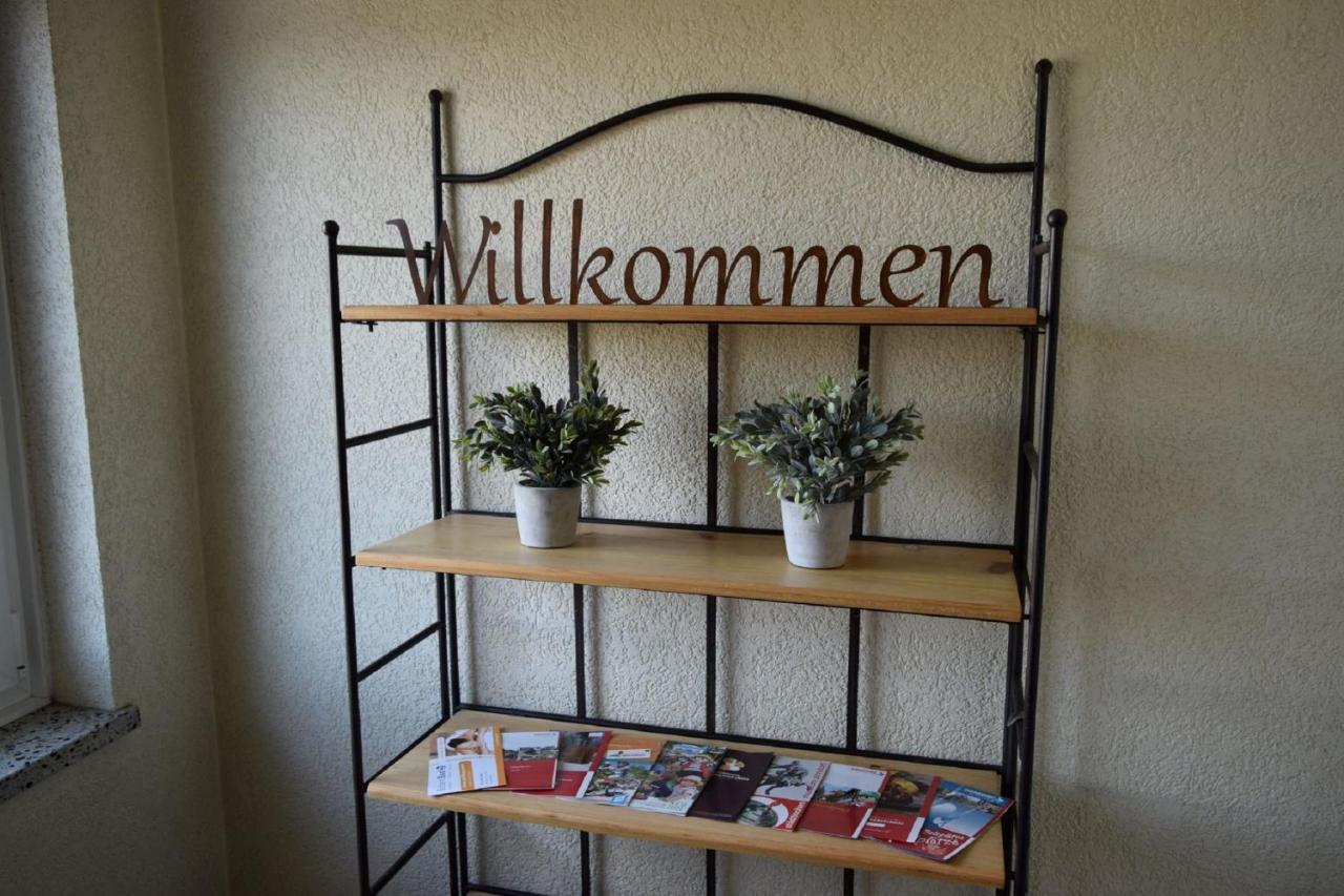 Ferienwohnung Blassneck Zirndorf Bagian luar foto